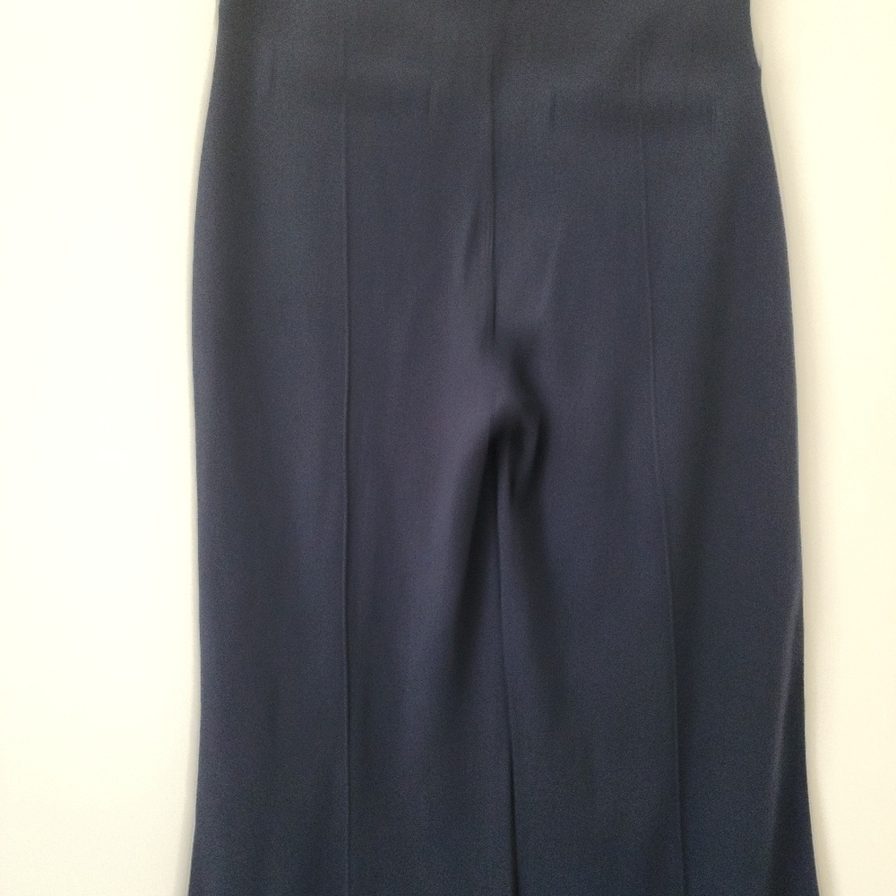 Kit and Ace Pull On Fit and Flare Cropped Pants in Navy Blue Size 4 - Picture 9 of 13